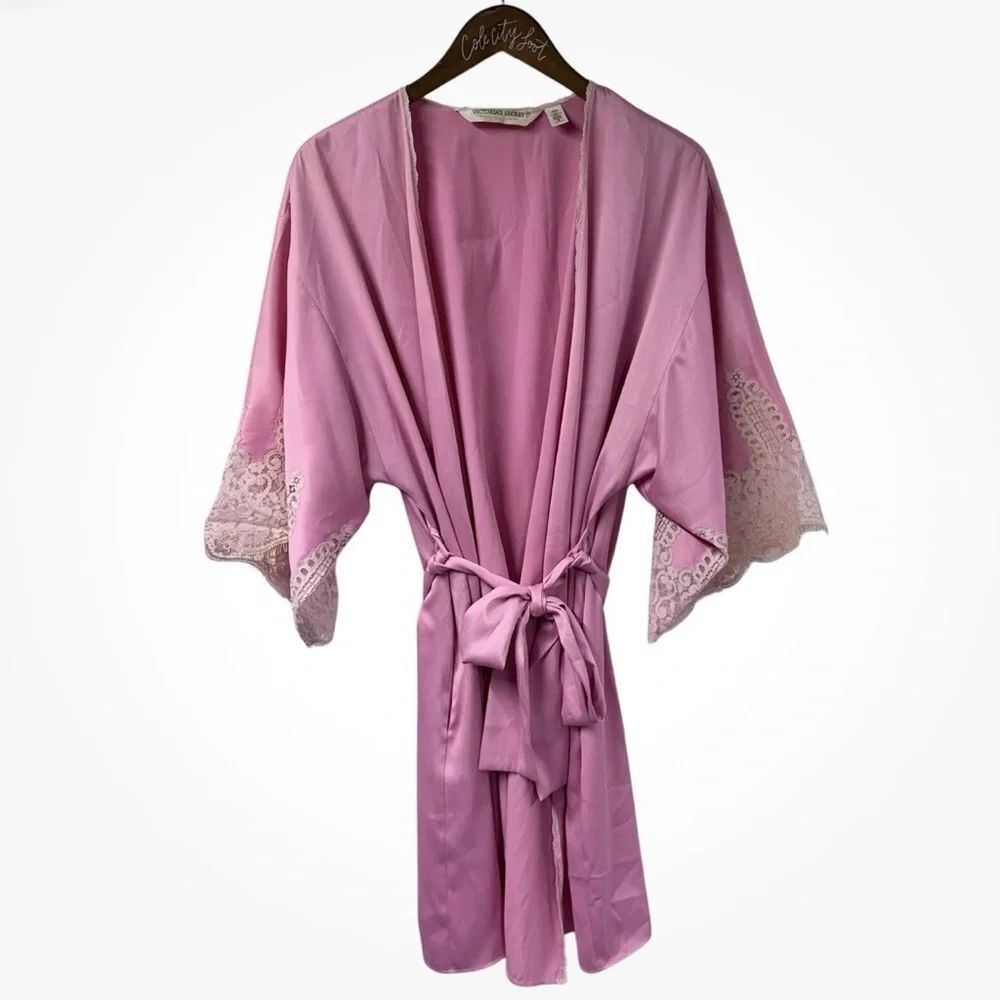 *Victorias Secret Collection* VTG Pink Silky Lace-Trim Robe Vintage